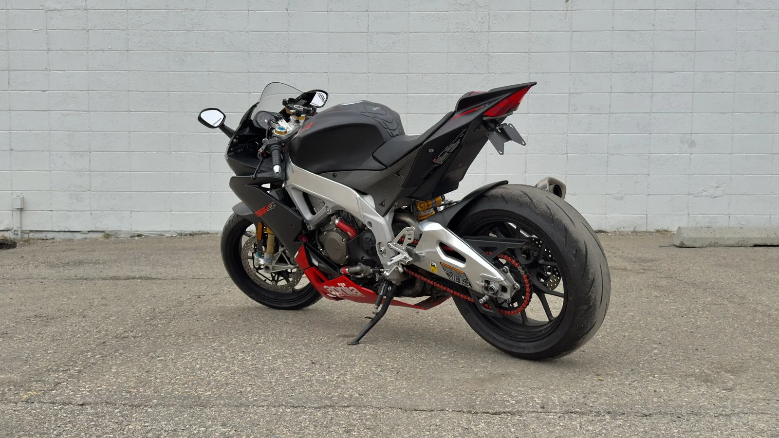 2014 Aprilia RSV4 FACTORY used Motorcycle thumbnail 7