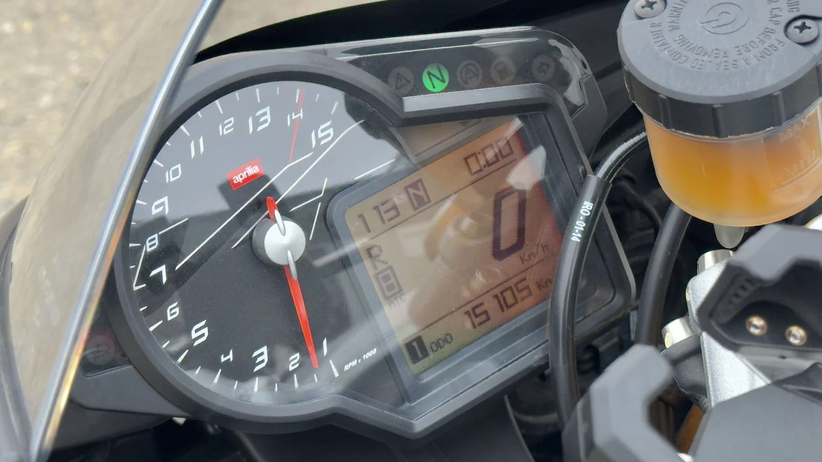 2014 Aprilia RSV4 FACTORY used Motorcycle thumbnail 16