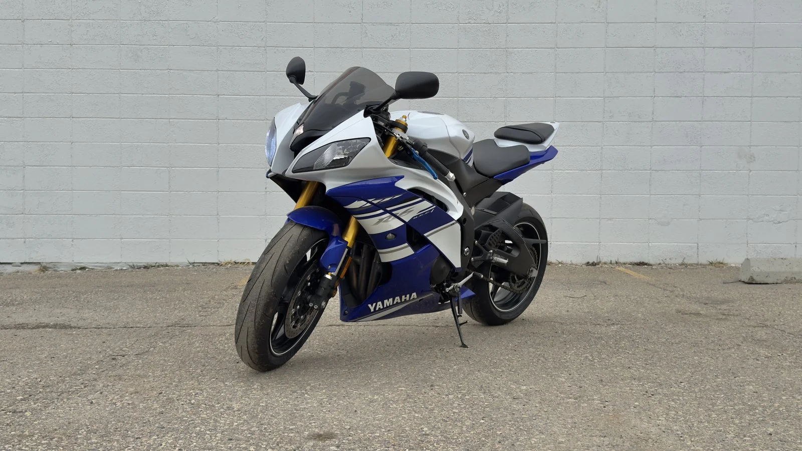2014 Yamaha YZF-R6 - Used Motorcycle for sale in Alberta