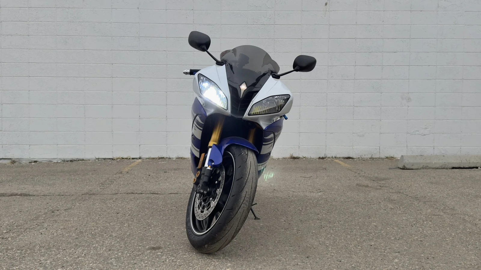 2014 Yamaha YZF-R6 used Motorcycle thumbnail 2