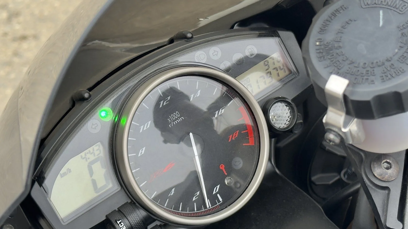 2014 Yamaha YZF-R6 used Motorcycle thumbnail 15