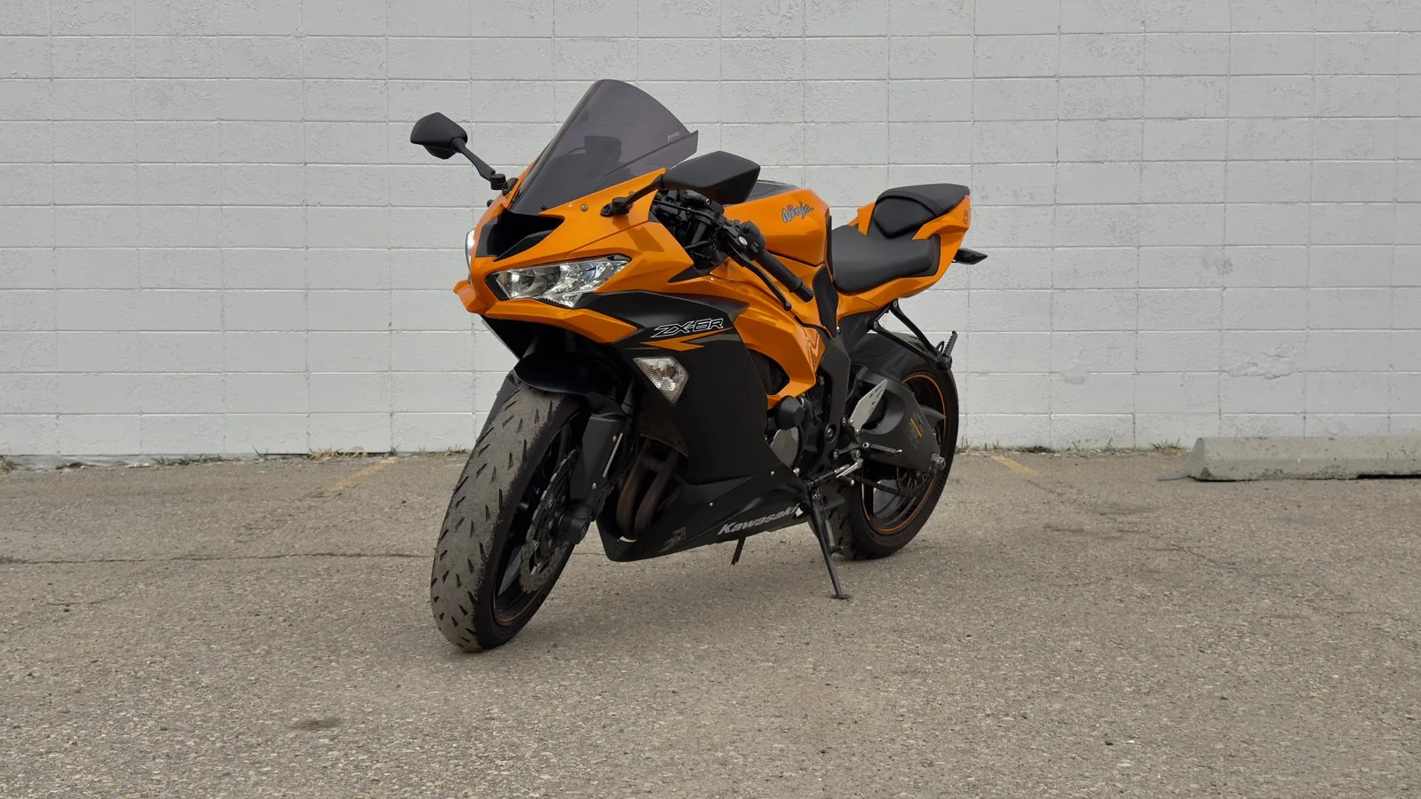 2020 Kawasaki ZX6R 636 used Motorcycle - photo 1 of 17