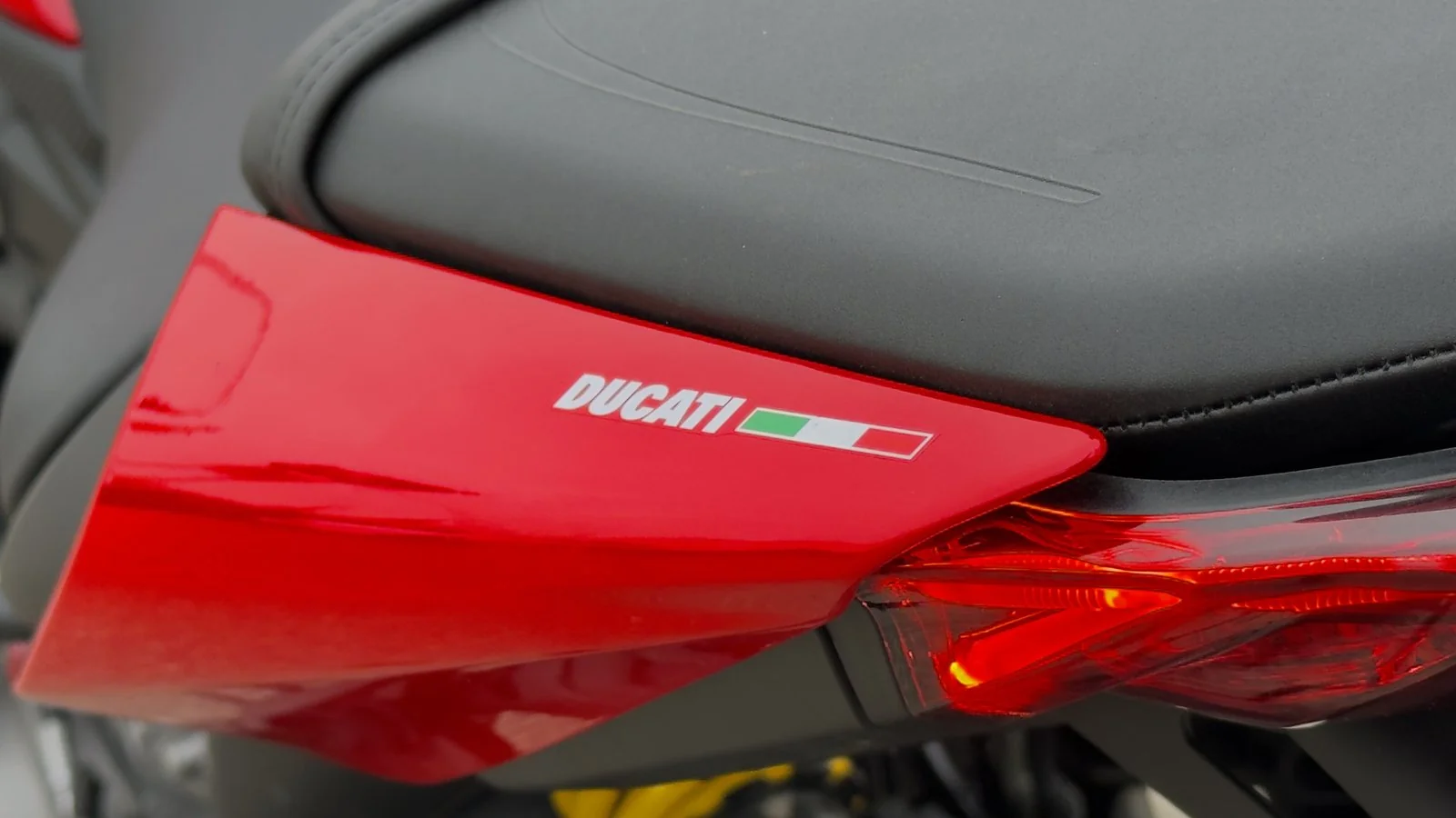 2021 Ducati Monster used Motorcycle thumbnail 12