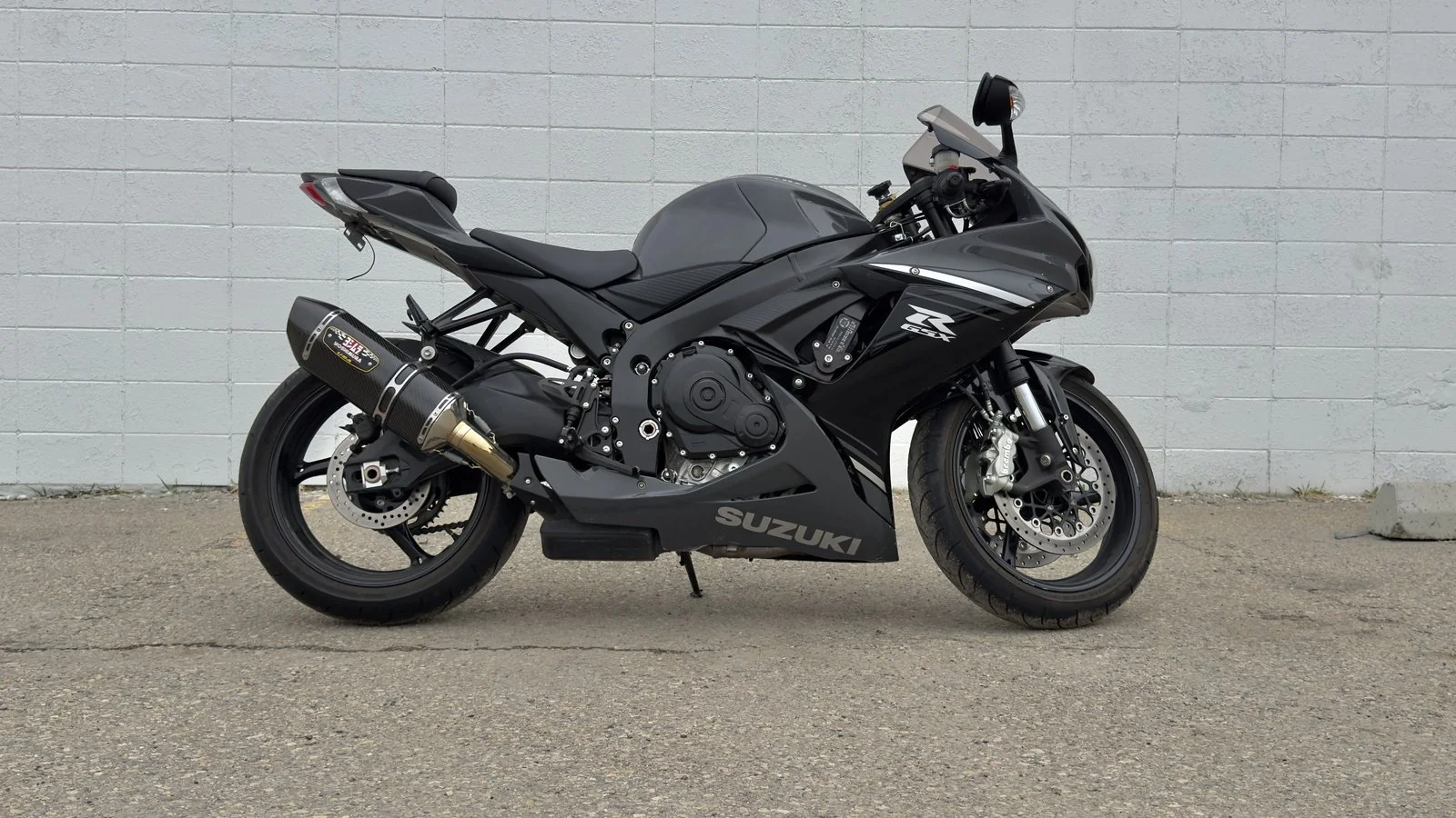 2025 Suzuki GSX-R600 used Motorcycle thumbnail 4