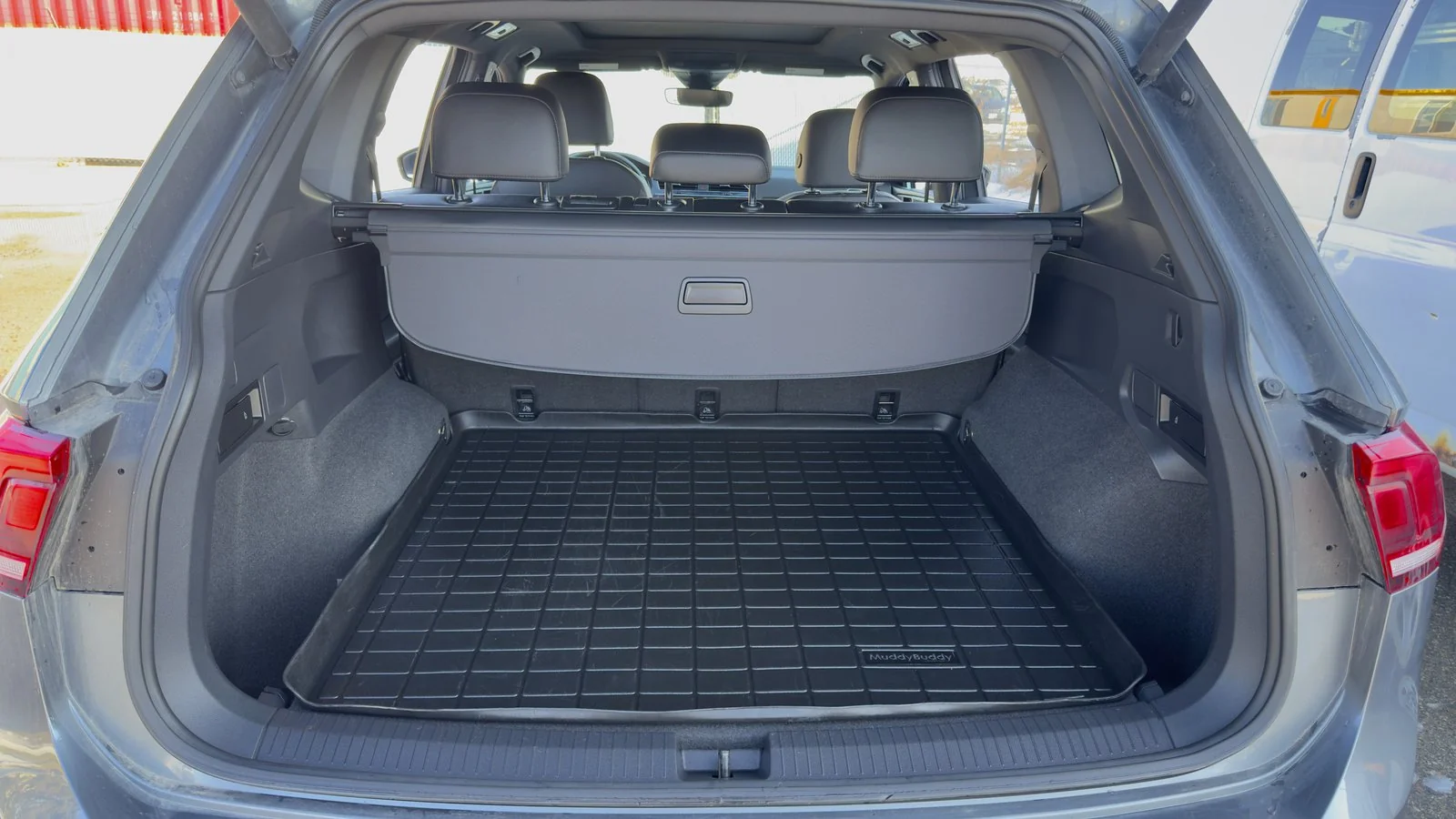 2020 Volkswagen Tiguan Highline R-Line used SUV thumbnail 20