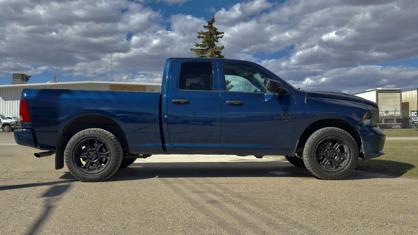 2021 RAM 1500 Classic Express used Truck thumbnail 5