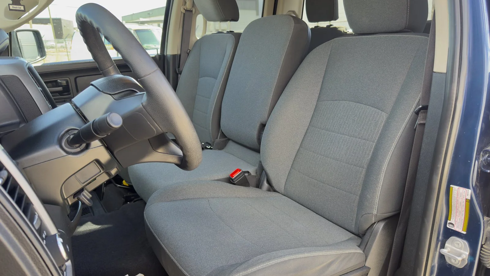 2021 RAM 1500 Classic Express used Truck thumbnail 15