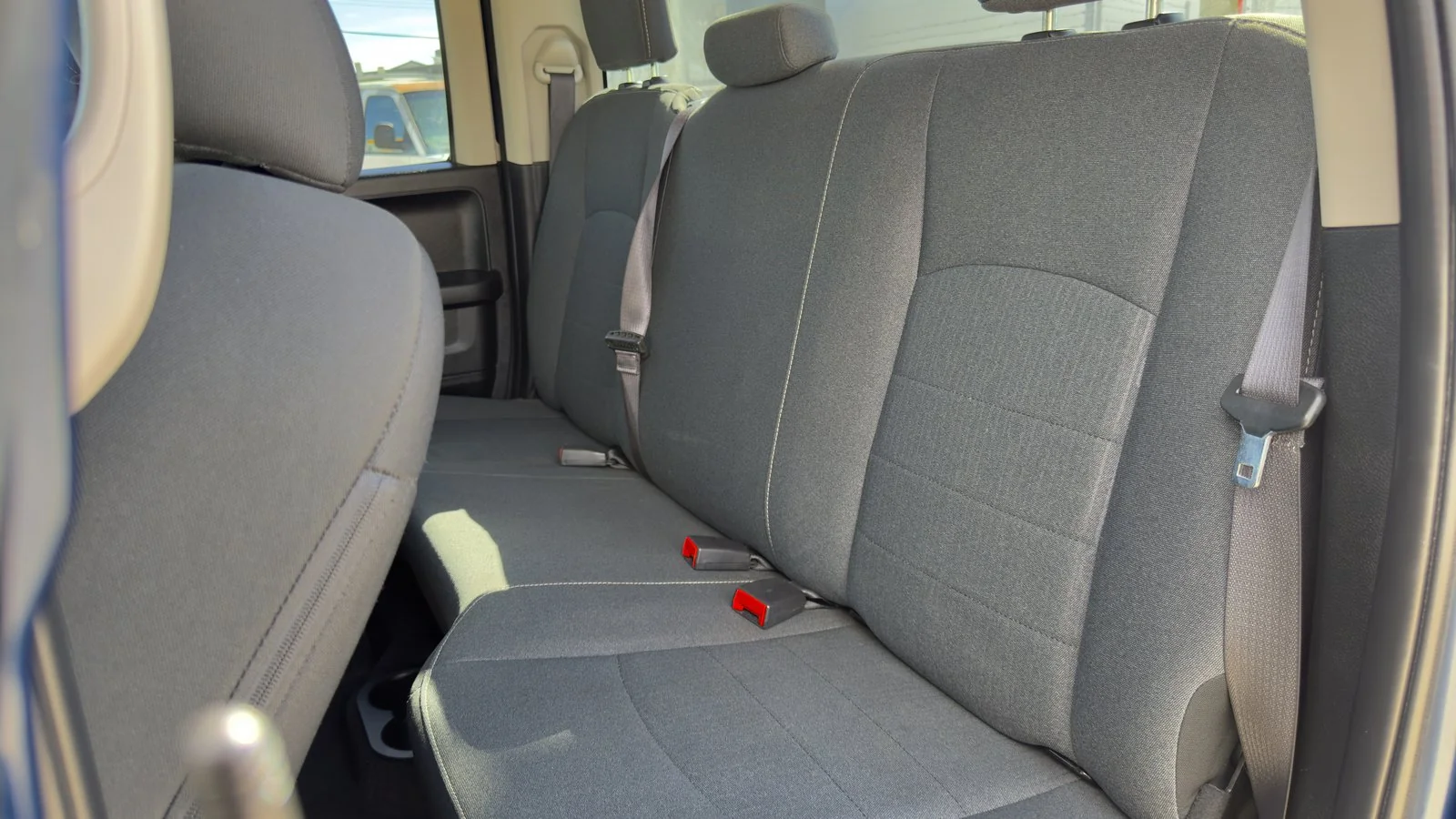 2021 RAM 1500 Classic Express used Truck thumbnail 16