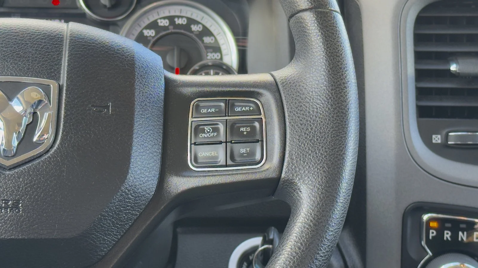 2021 RAM 1500 Classic Express used Truck thumbnail 21