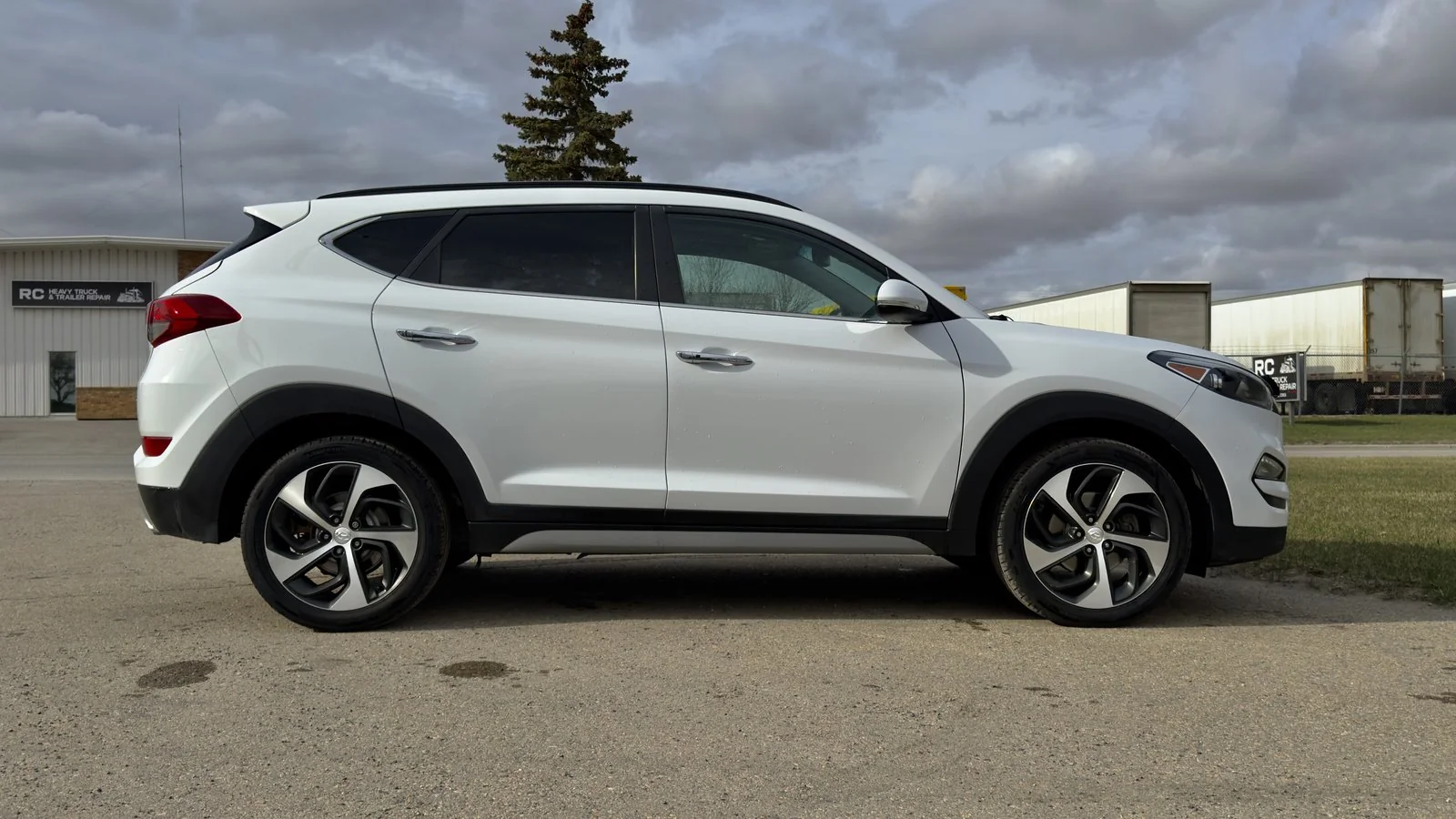 2018 Hyundai Tucson Ultimate used SUV thumbnail 5