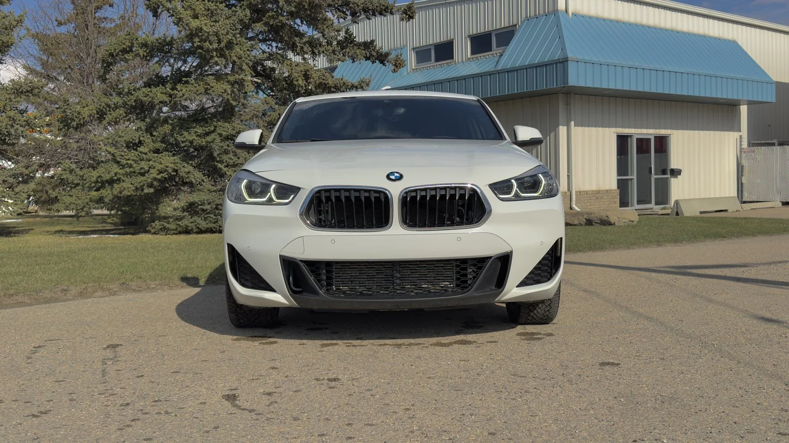 2022 BMW X2 xDrive28i used SUV thumbnail 2