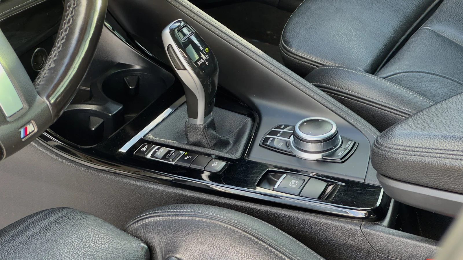 2022 BMW X2 xDrive28i used SUV thumbnail 13