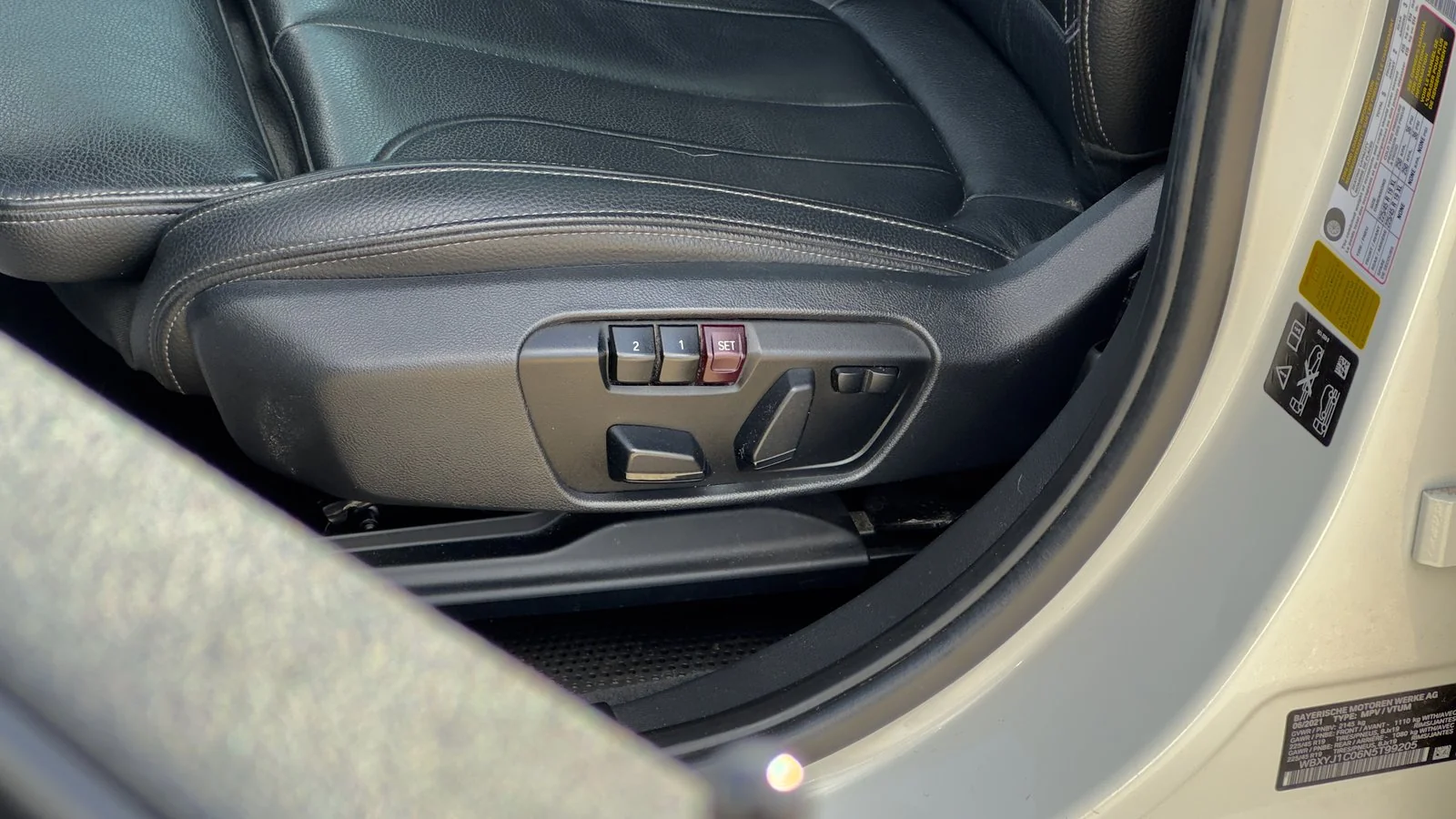 2022 BMW X2 xDrive28i used SUV thumbnail 14