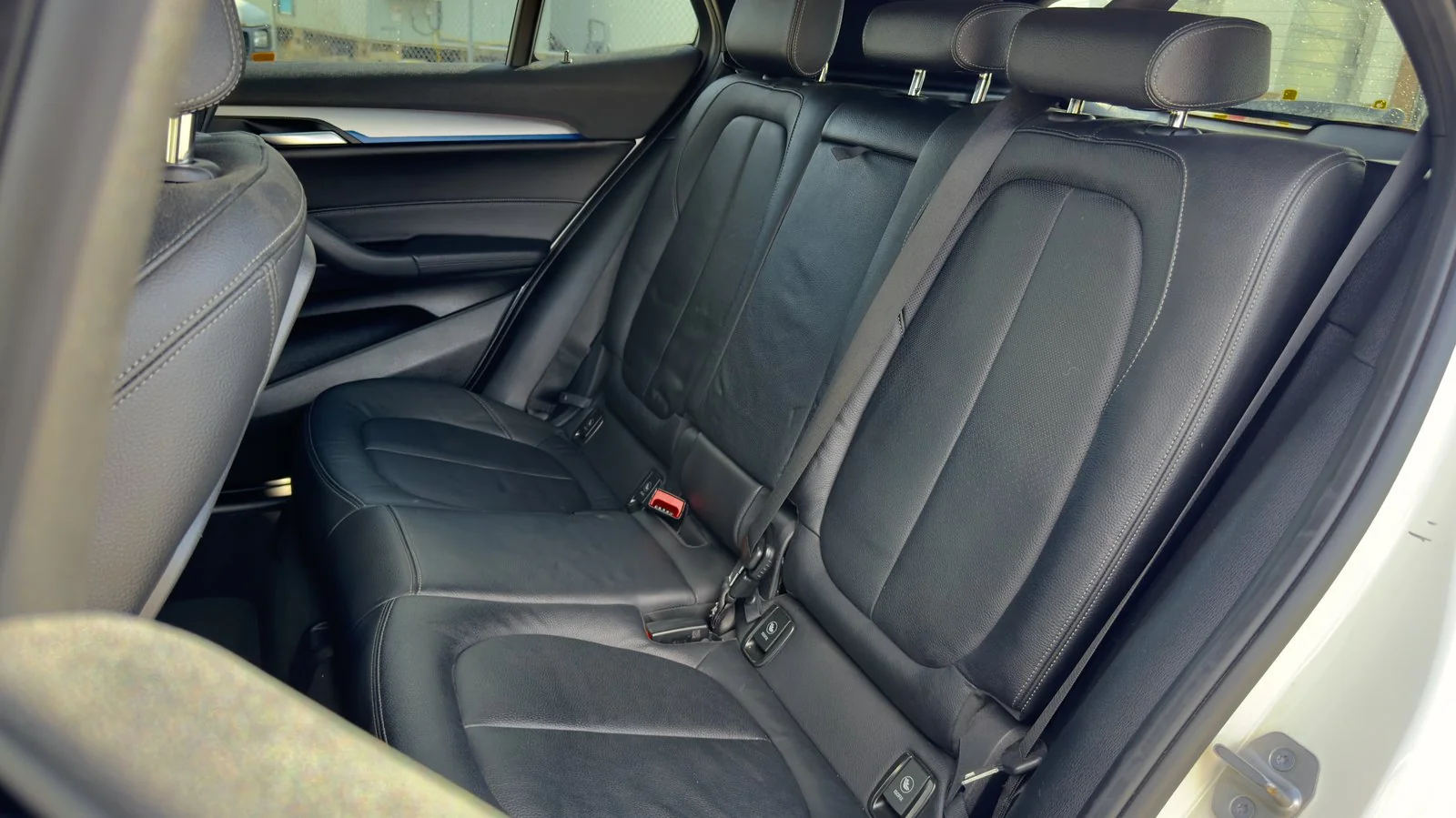 2022 BMW X2 xDrive28i used SUV thumbnail 16