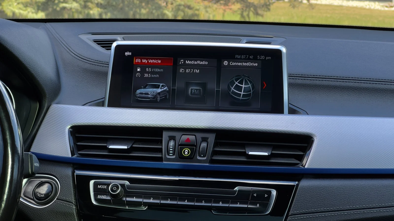 2022 BMW X2 xDrive28i used SUV thumbnail 24