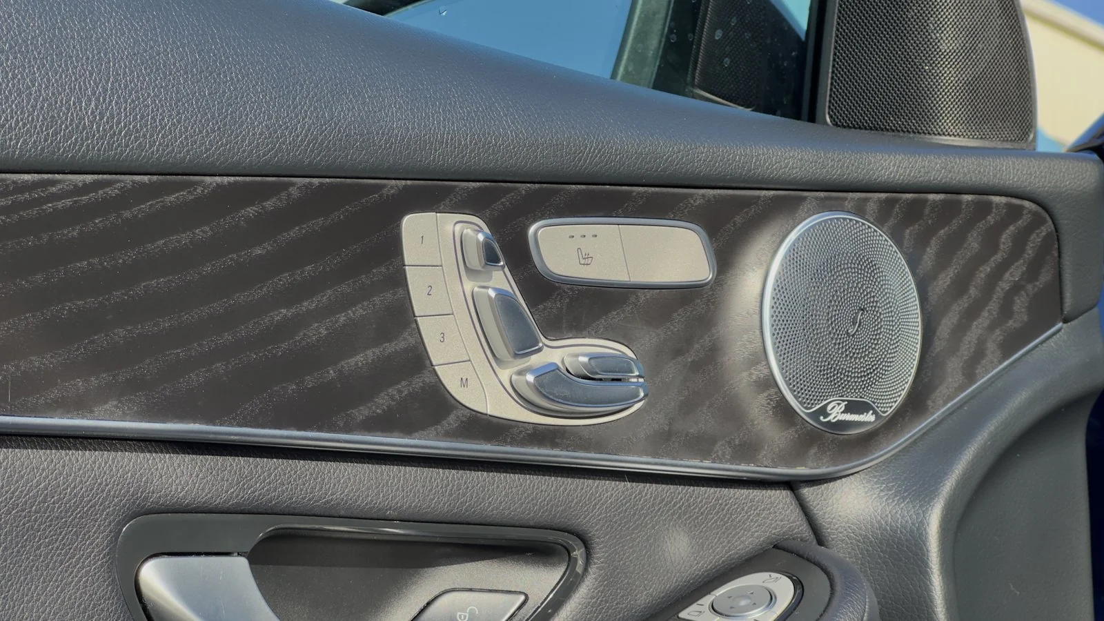 2019 Mercedes-Benz GLC-Class GLC300 used SUV thumbnail 15