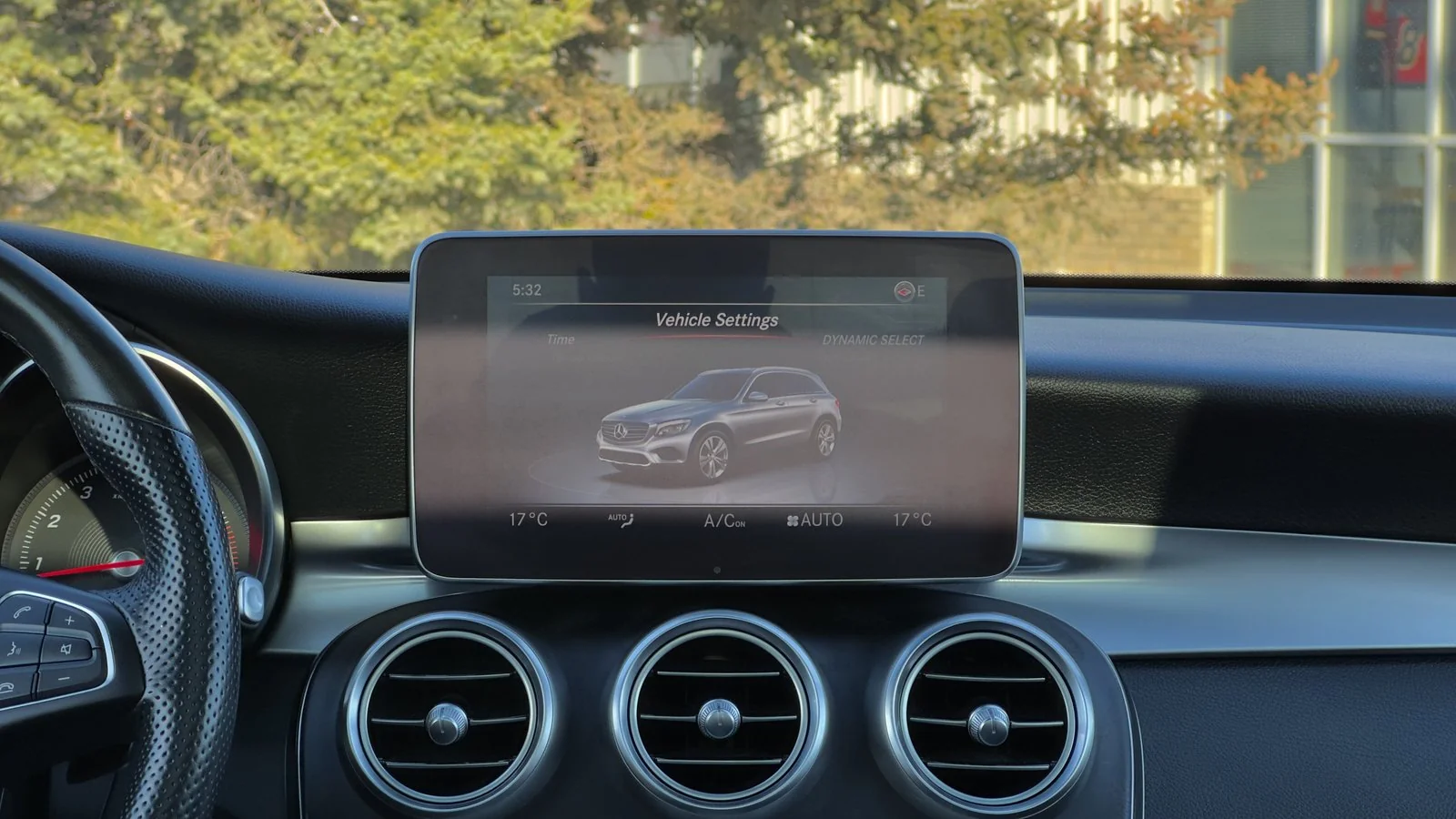 2019 Mercedes-Benz GLC-Class GLC300 used SUV thumbnail 26