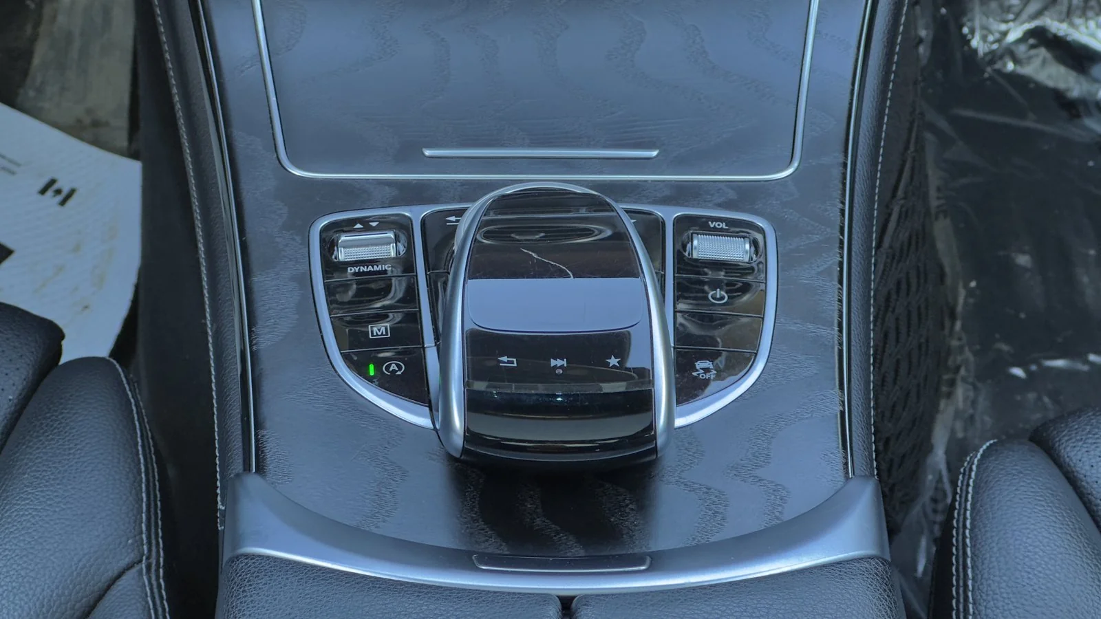 2019 Mercedes-Benz GLC-Class GLC300 used SUV thumbnail 29