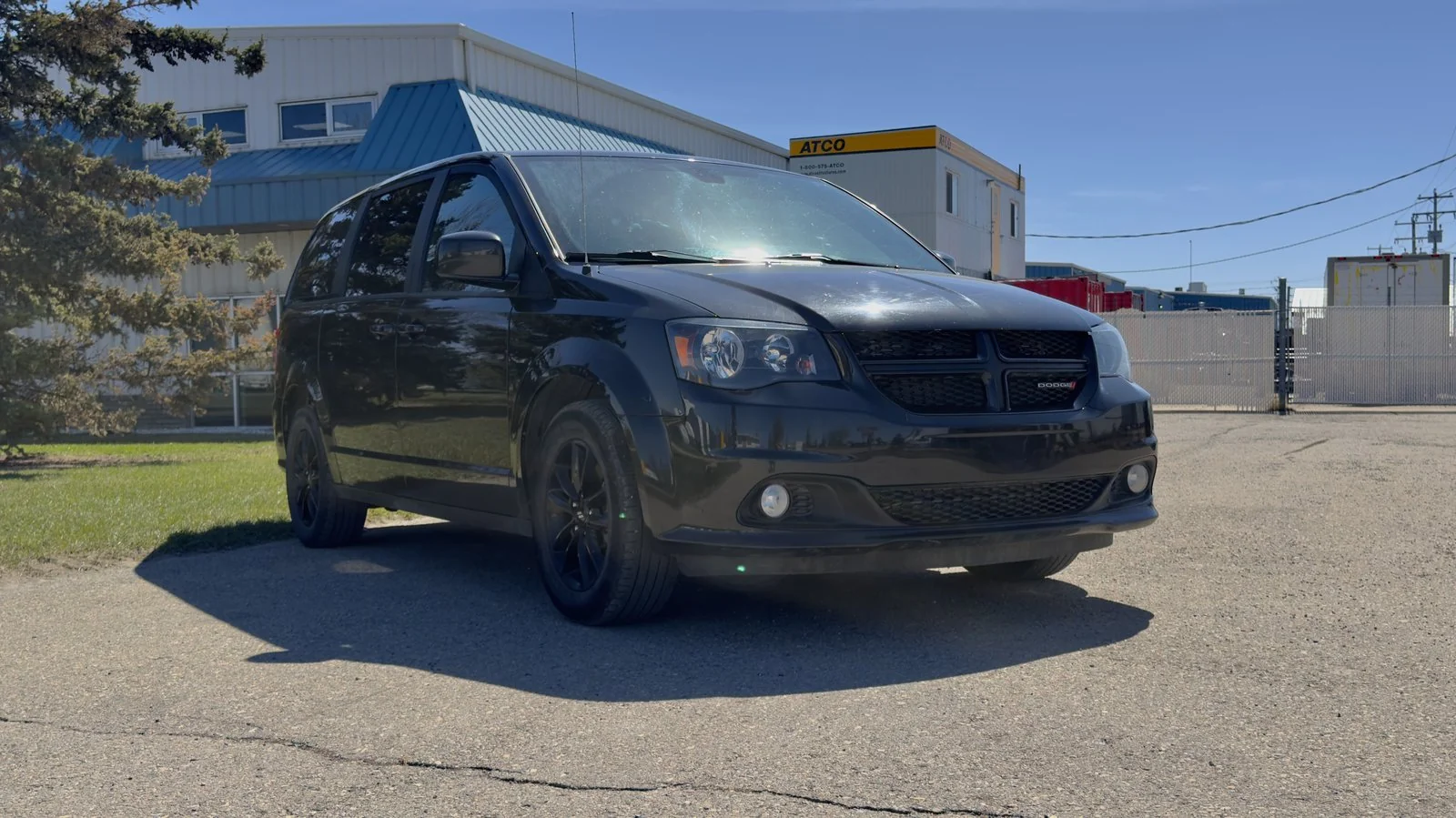2020 Dodge Grand Caravan GT used Minivan thumbnail 3