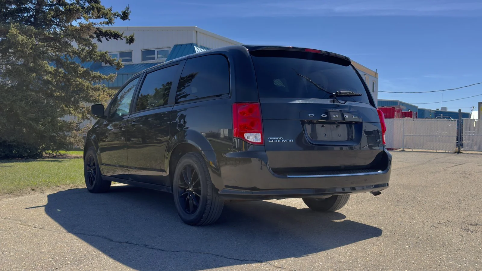 2020 Dodge Grand Caravan GT used Minivan thumbnail 8