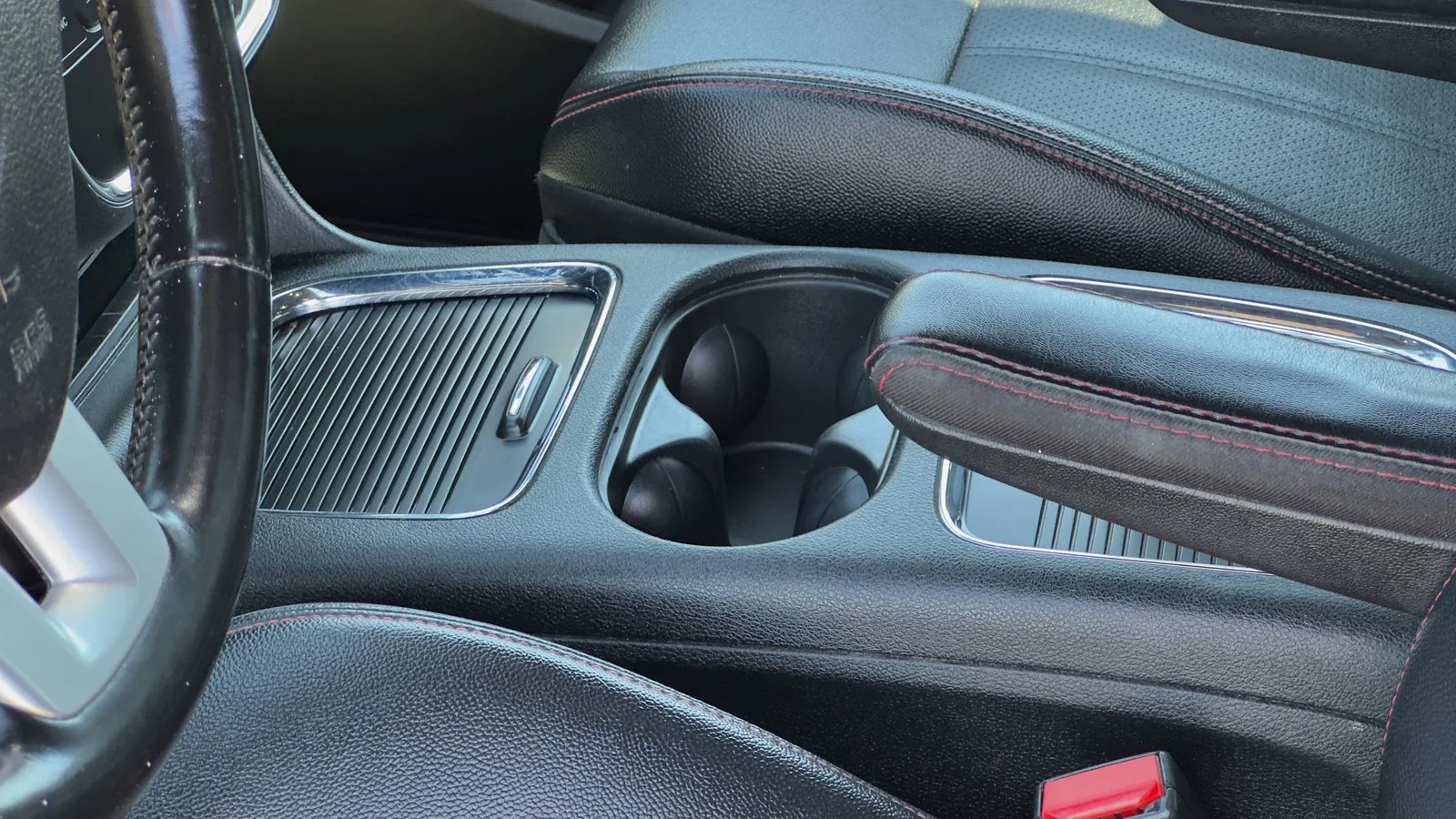 2020 Dodge Grand Caravan GT used Minivan thumbnail 13