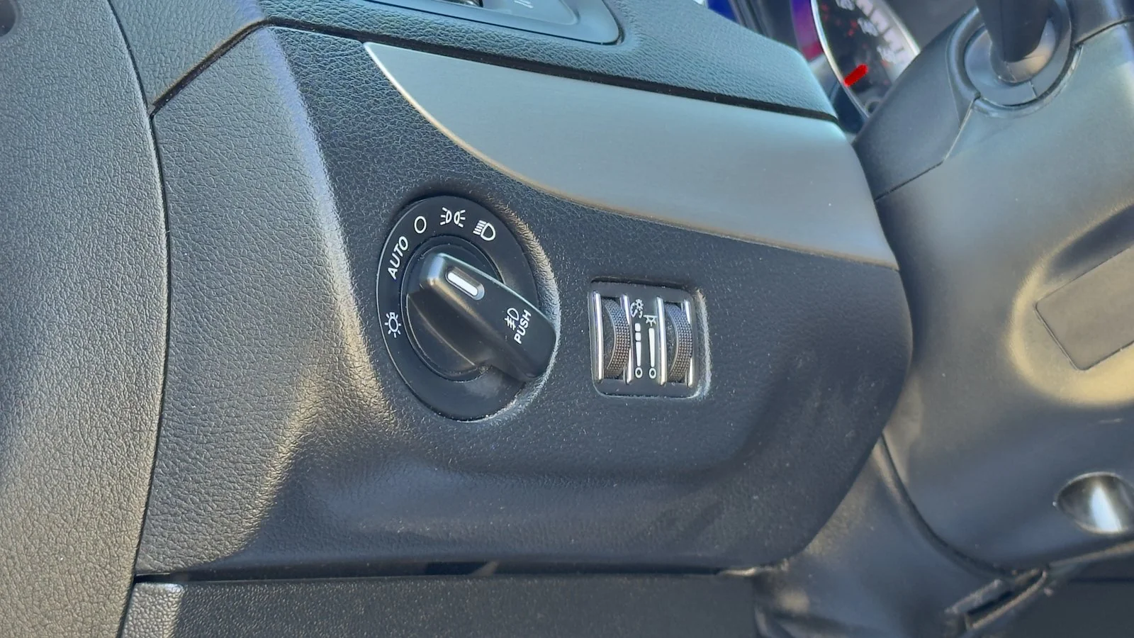 2020 Dodge Grand Caravan GT used Minivan thumbnail 14