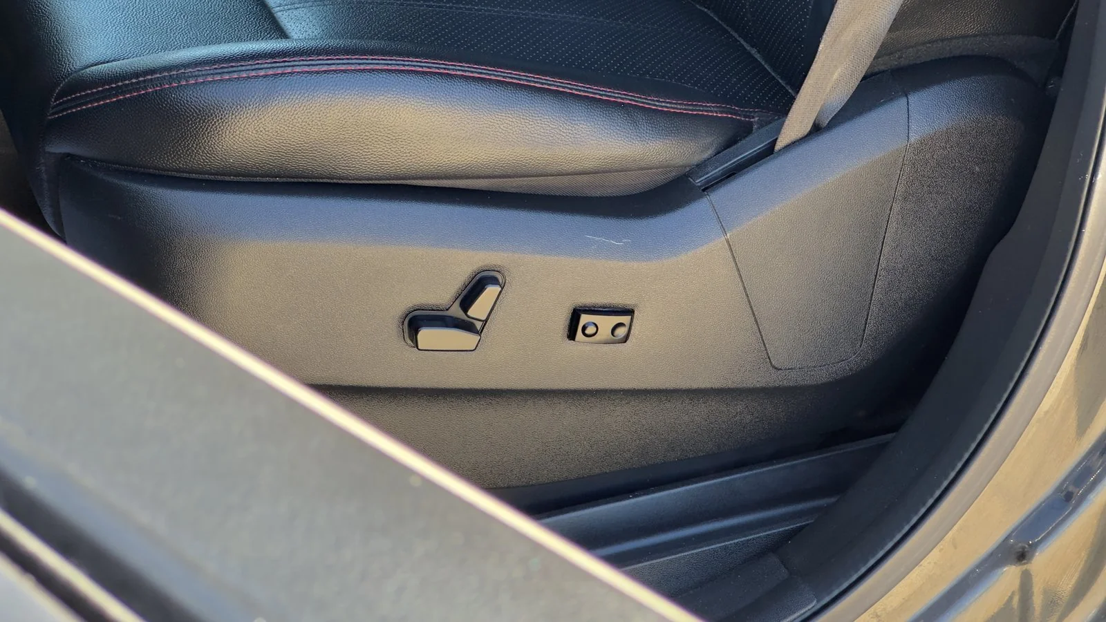 2020 Dodge Grand Caravan GT used Minivan thumbnail 16