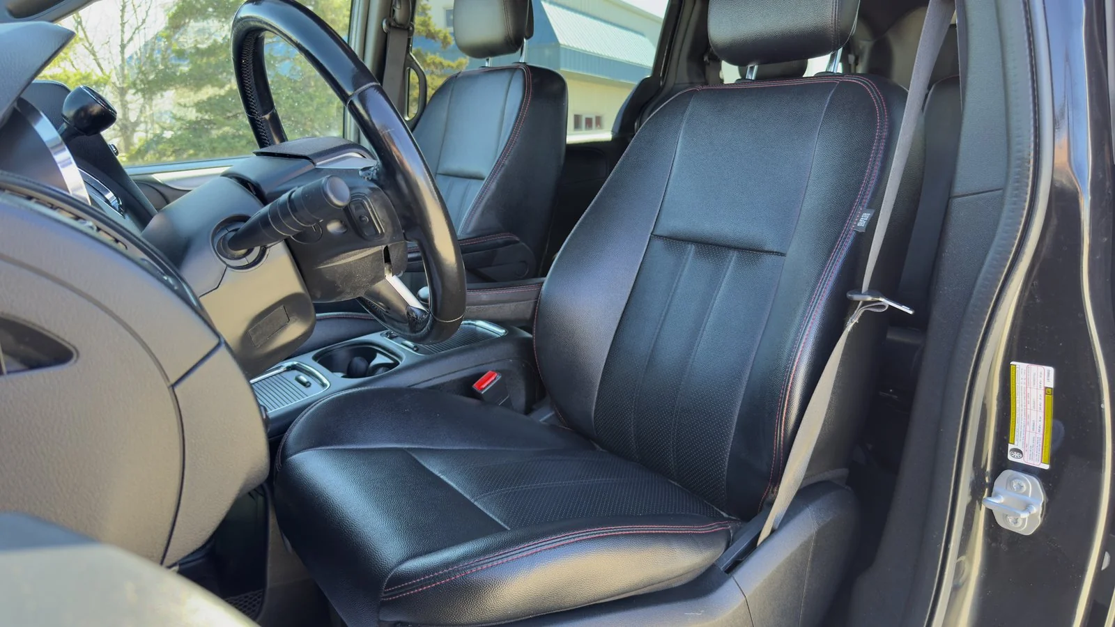2020 Dodge Grand Caravan GT used Minivan thumbnail 17