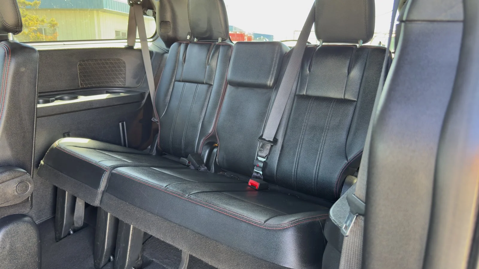 2020 Dodge Grand Caravan GT used Minivan thumbnail 19