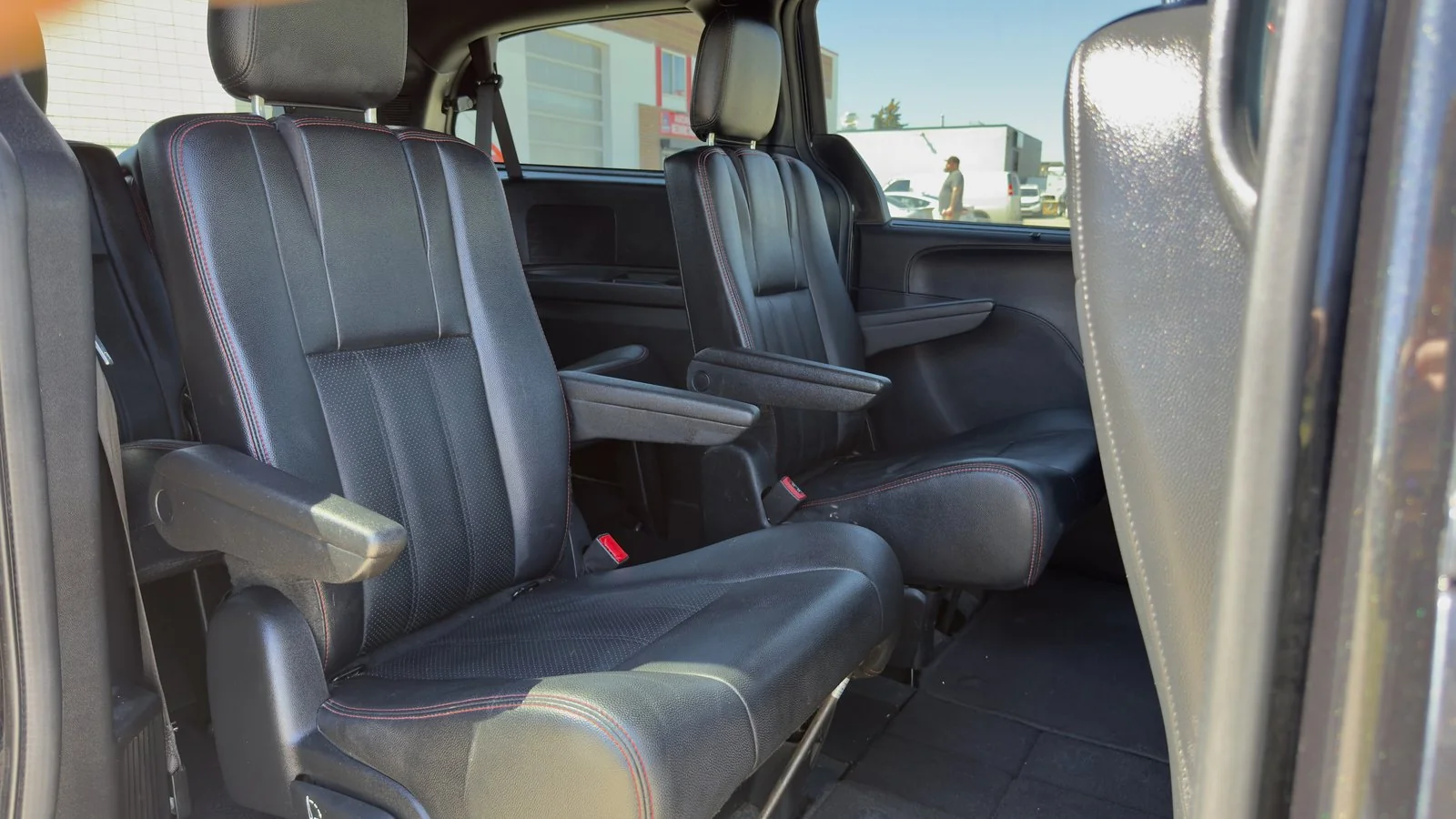 2020 Dodge Grand Caravan GT used Minivan thumbnail 21