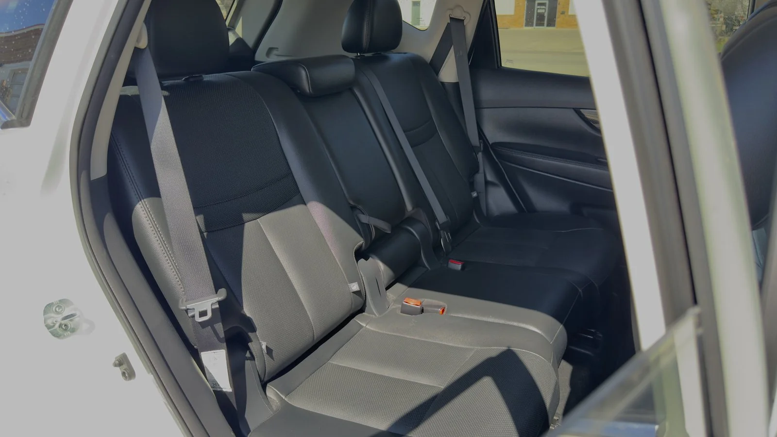 2017 Nissan Rogue SL used SUV thumbnail 22