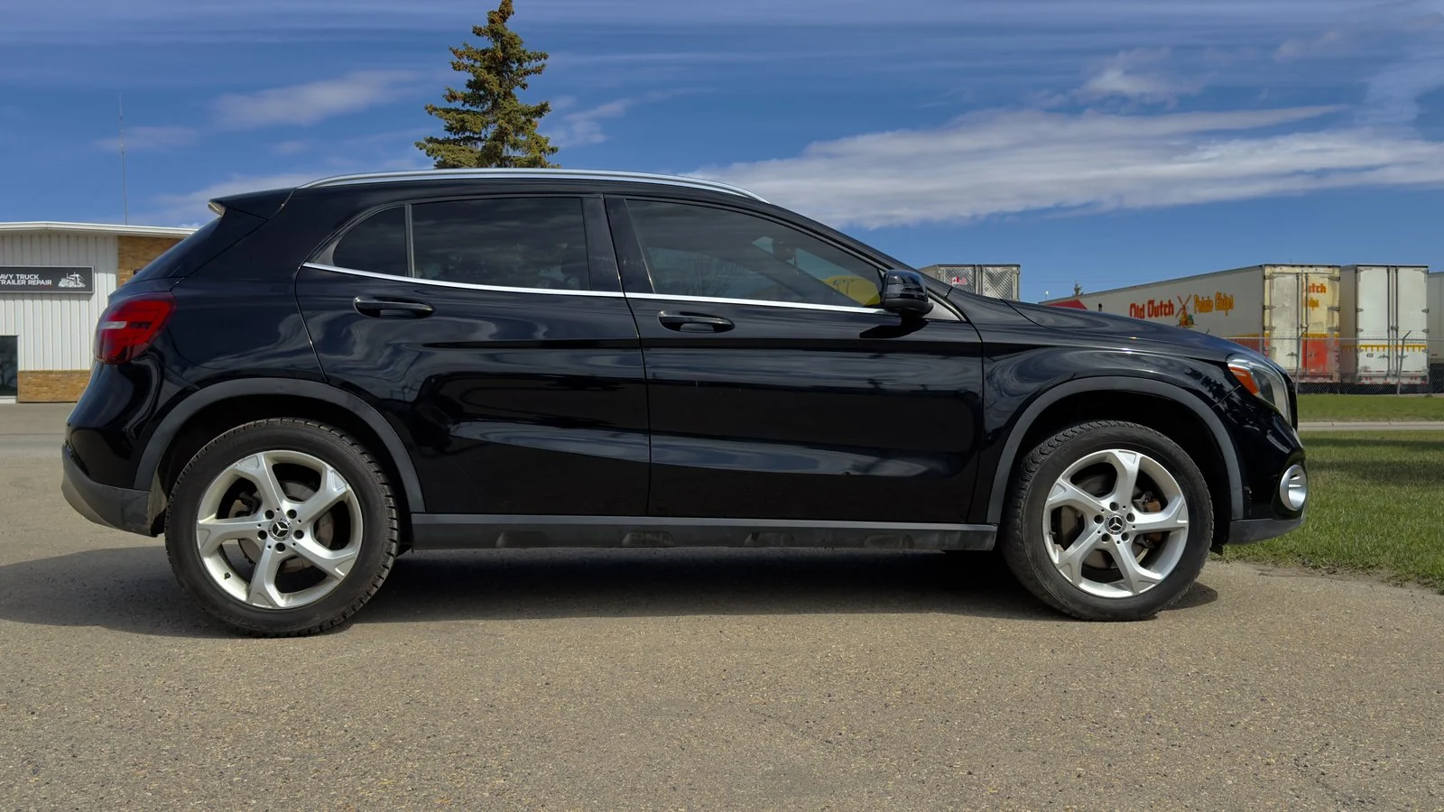 2020 Mercedes-Benz GLA250 4Matic used SUV thumbnail 5
