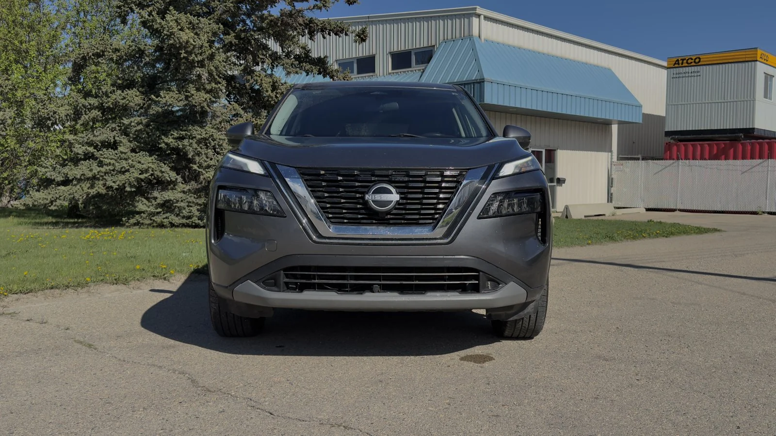 2023 Nissan Rogue S used SUV thumbnail 2