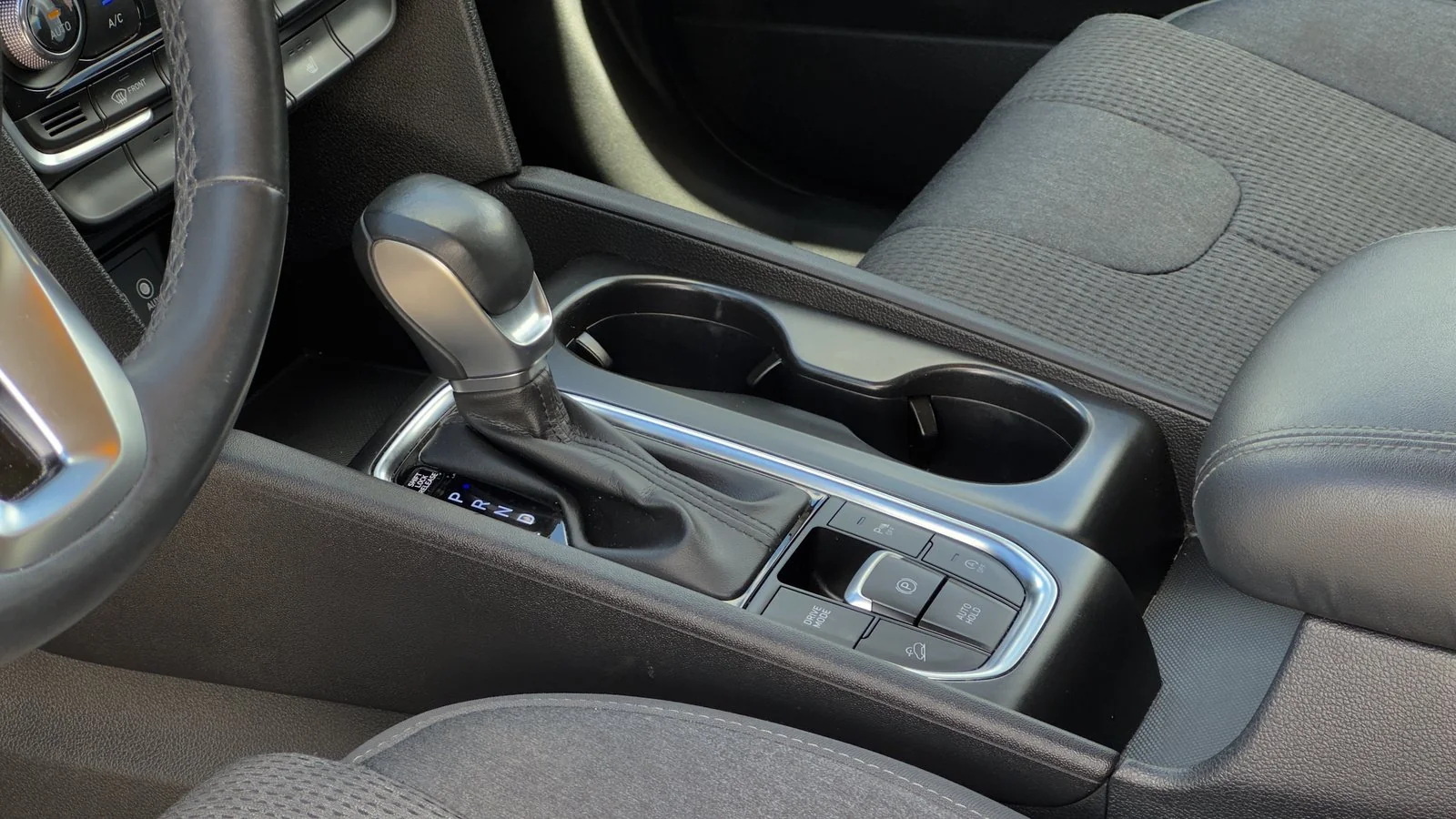 2020 Hyundai Santa Fe Preferred used SUV thumbnail 14