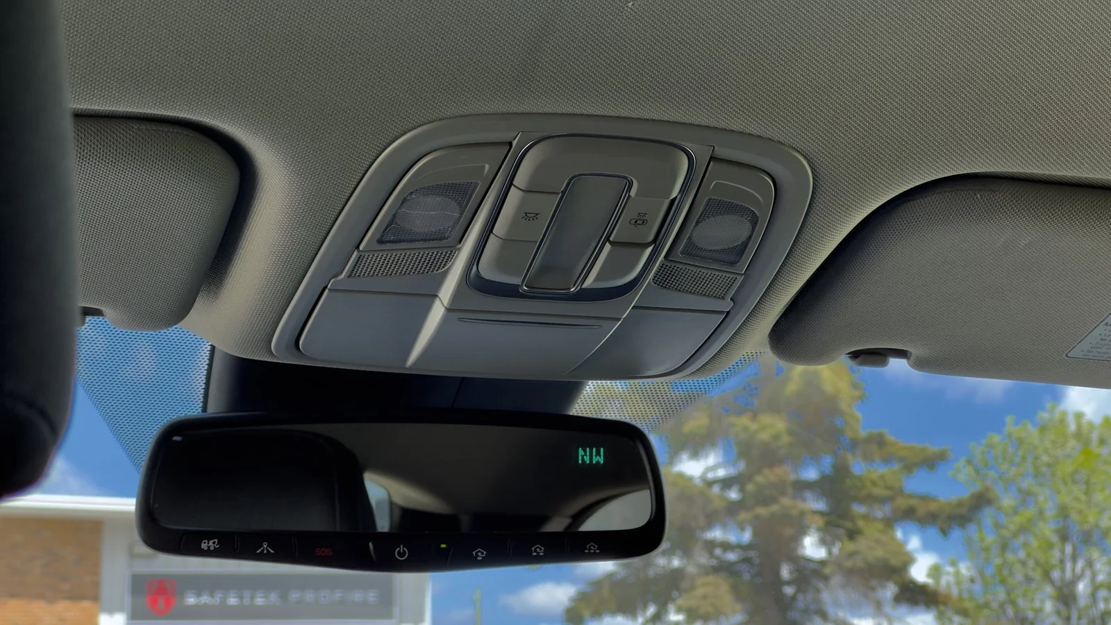 2020 Hyundai Santa Fe Preferred used SUV thumbnail 28