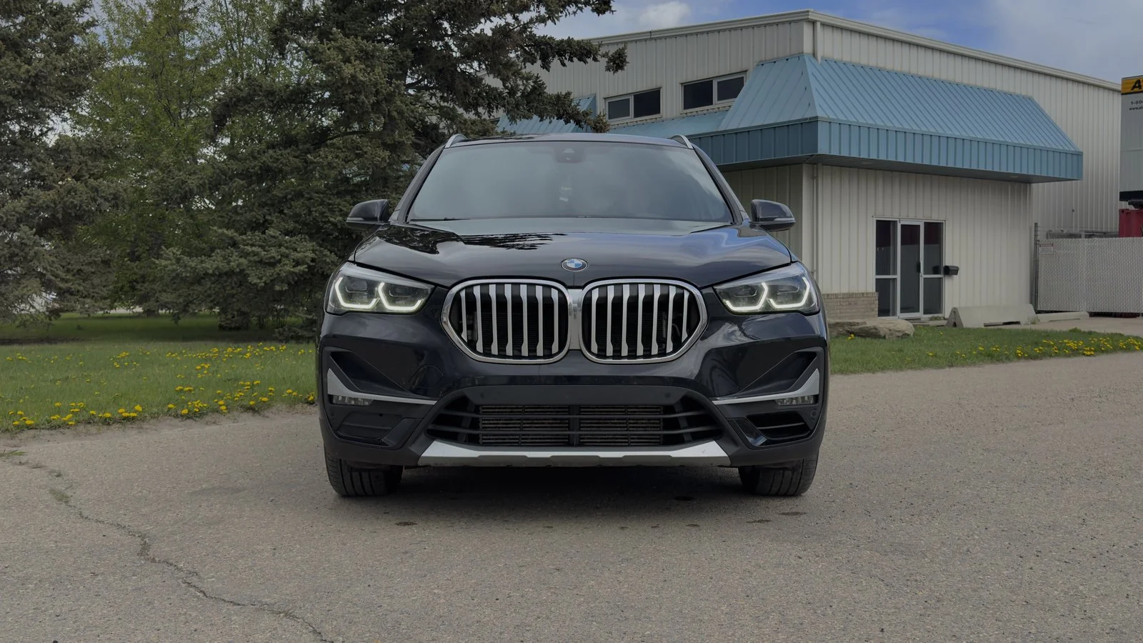 2021 BMW X1 xDrive28i used SUV thumbnail 3