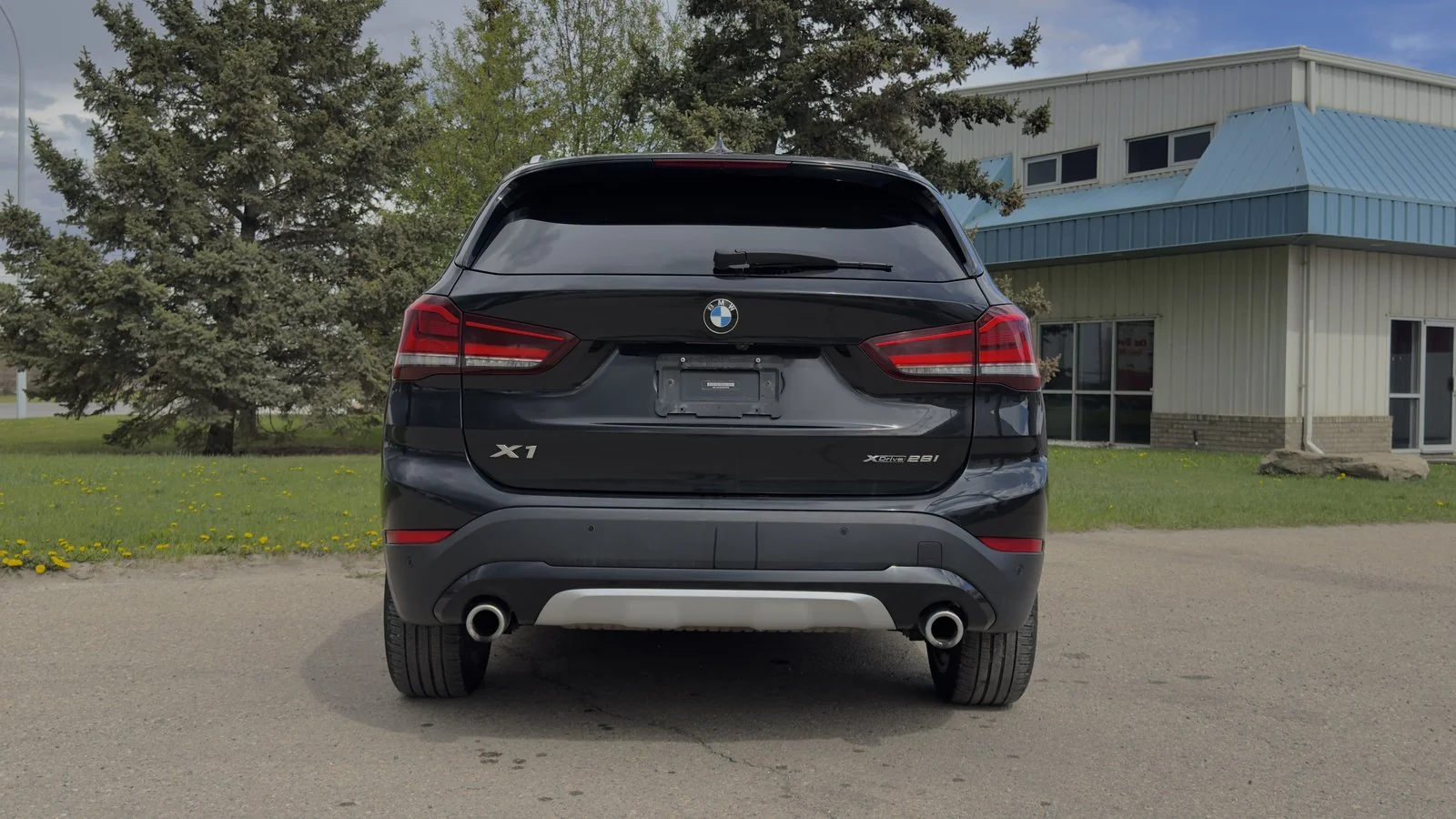 2021 BMW X1 xDrive28i used SUV thumbnail 7
