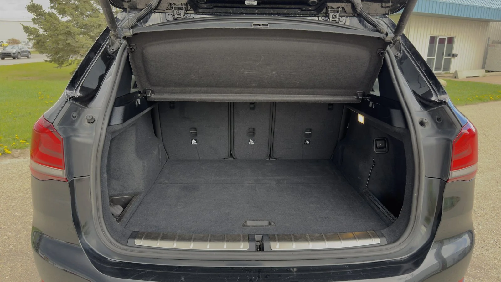 2021 BMW X1 xDrive28i used SUV thumbnail 21