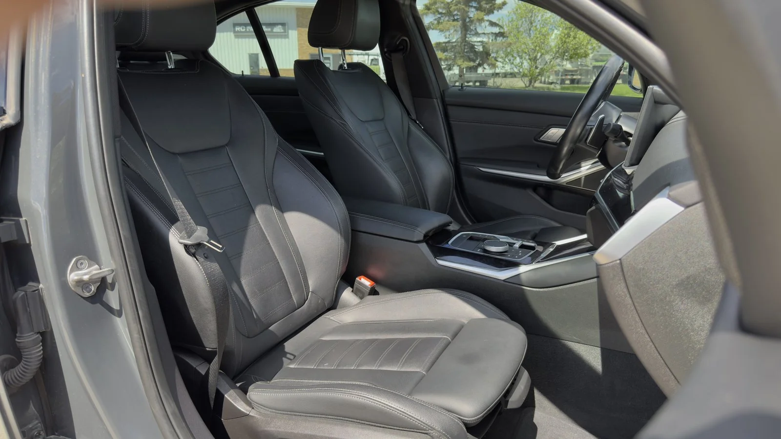 2023 BMW 3-SERIES 330XI used Sedan thumbnail 23