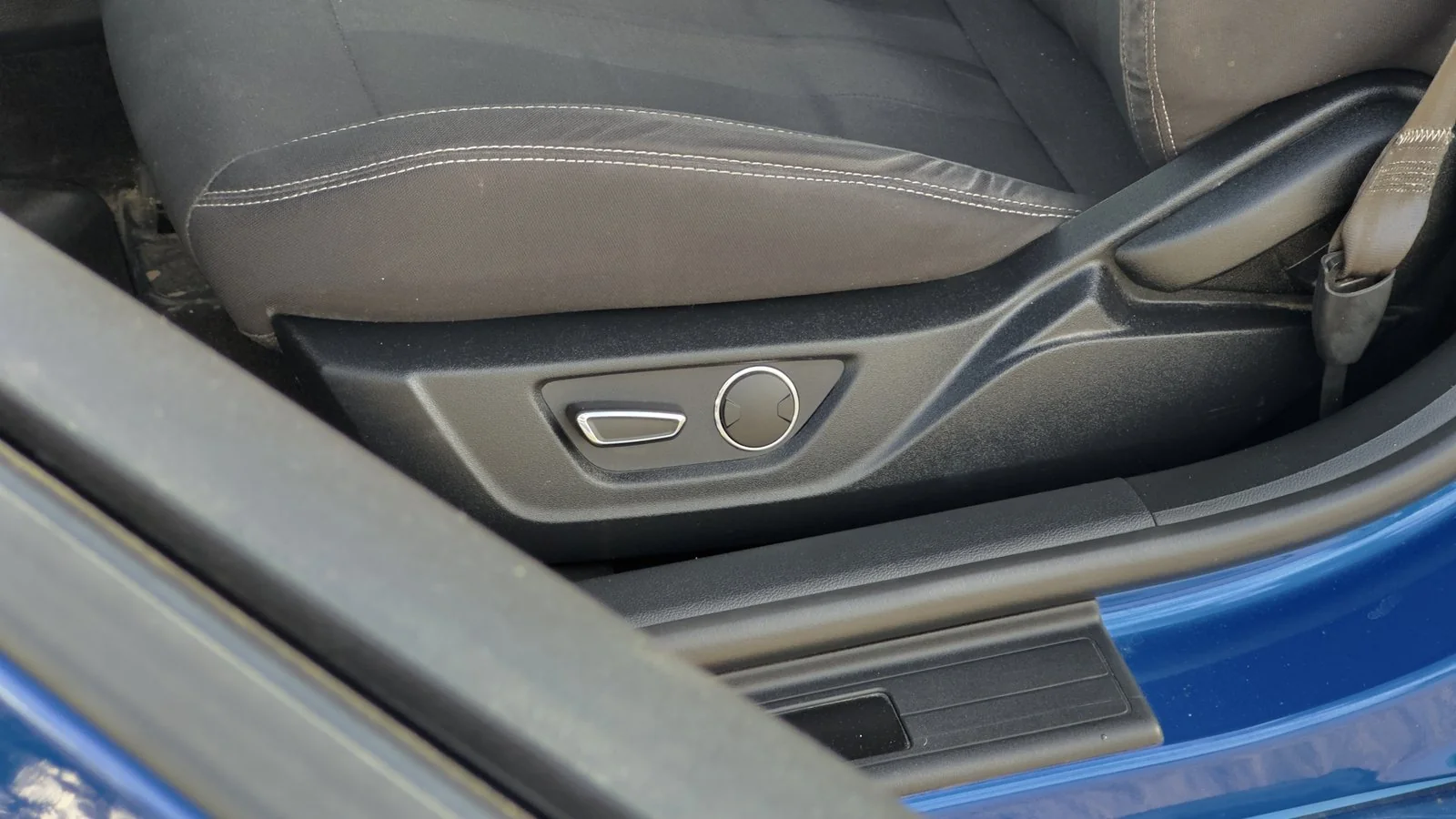 2018 Ford Mustang 2.3L High Performance used Coupe thumbnail 14