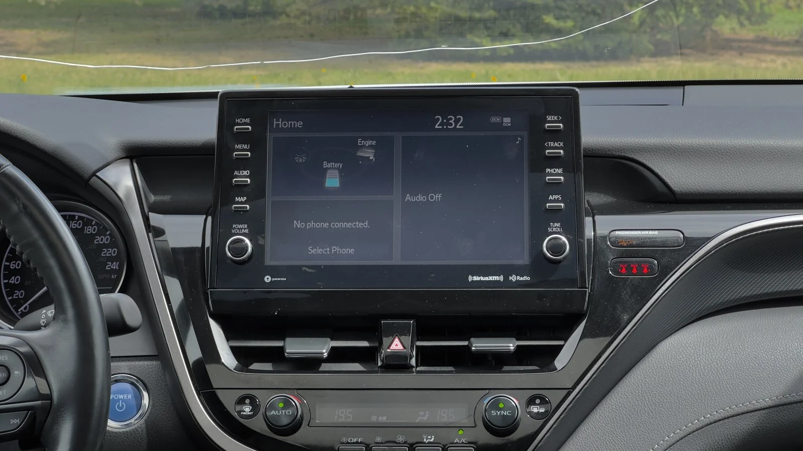 2022 Toyota Camry Hybrid SE used Sedan thumbnail 23
