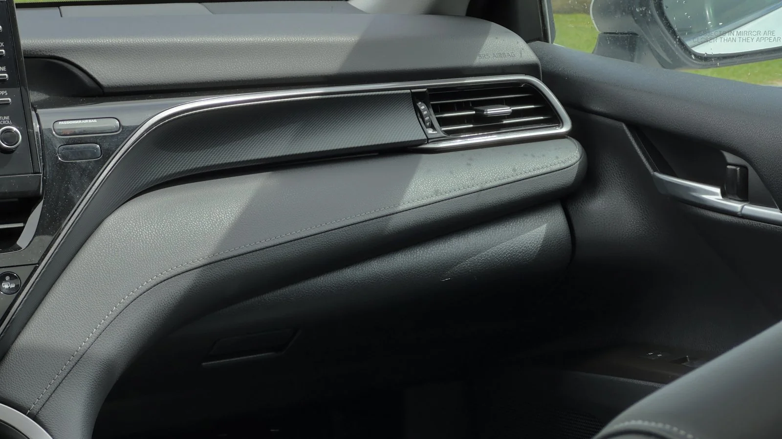 2022 Toyota Camry Hybrid SE used Sedan thumbnail 25
