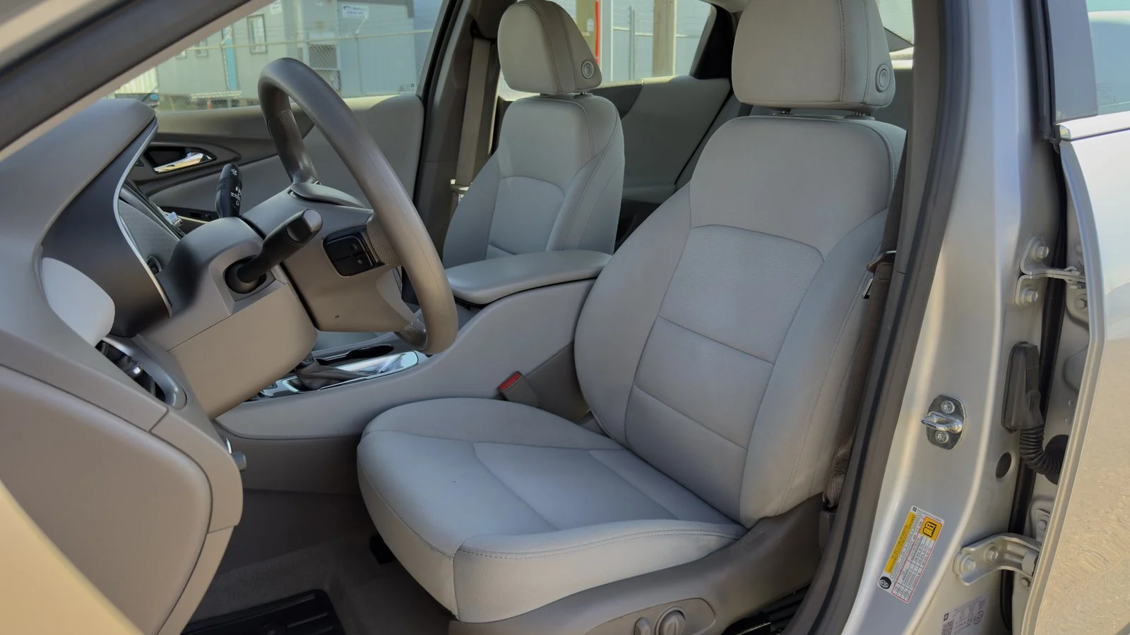 2020 Chevrolet Malibu LS used Sedan thumbnail 14
