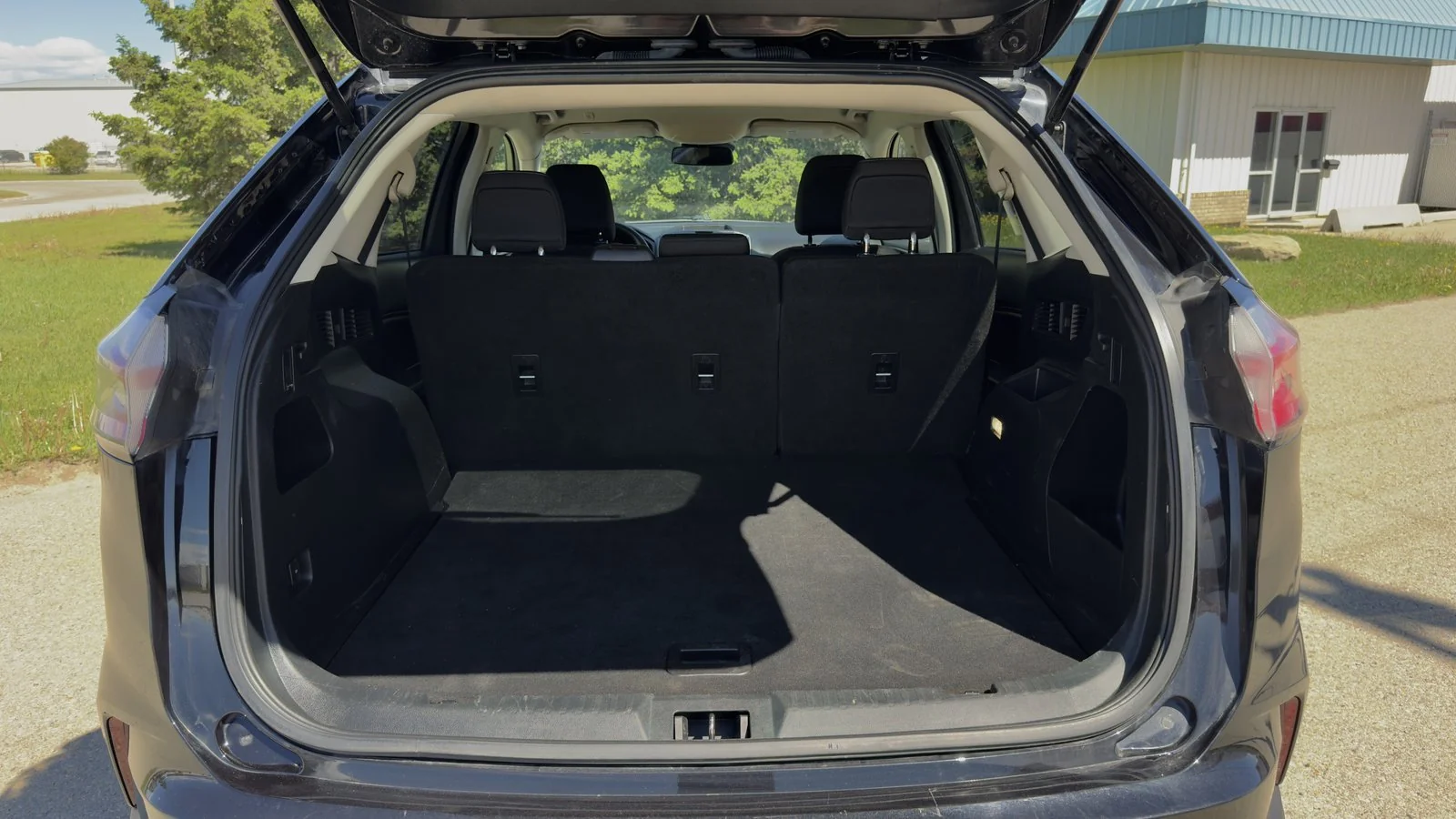 2020 Ford Edge SE used SUV thumbnail 17