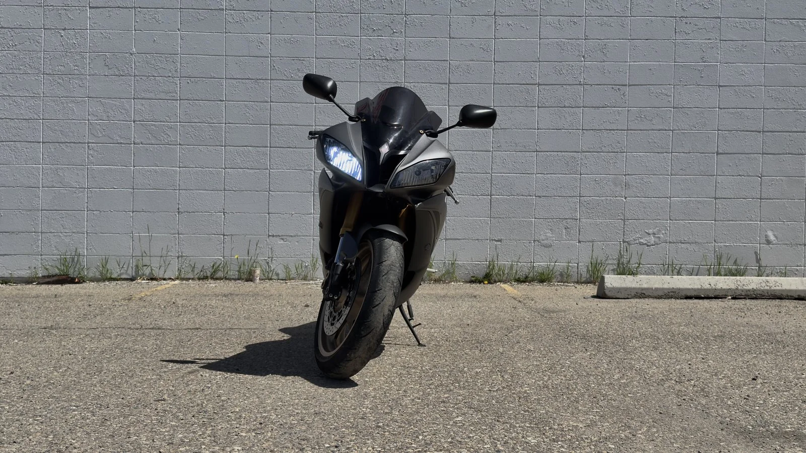 2014 Yamaha YZF-R6 used Motorcycle thumbnail 2