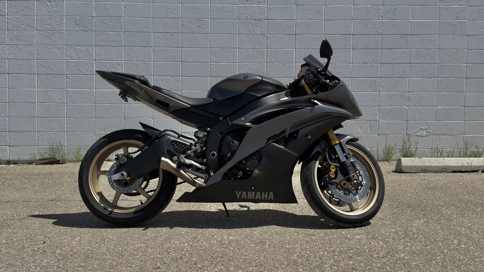 2014 Yamaha YZF-R6 used Motorcycle thumbnail 4