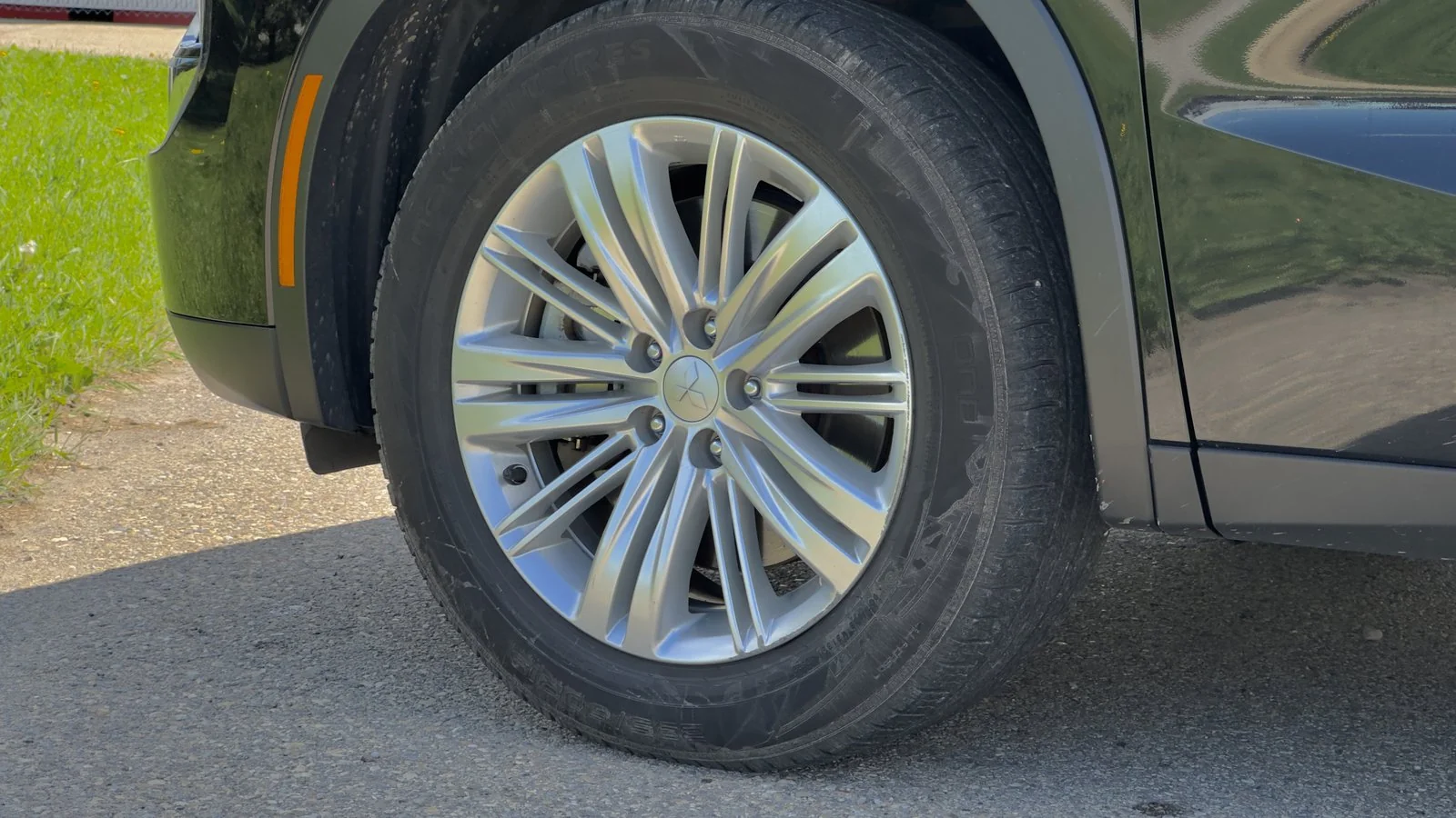 2023 Mitsubishi Outlander PHEV ES used SUV thumbnail 11
