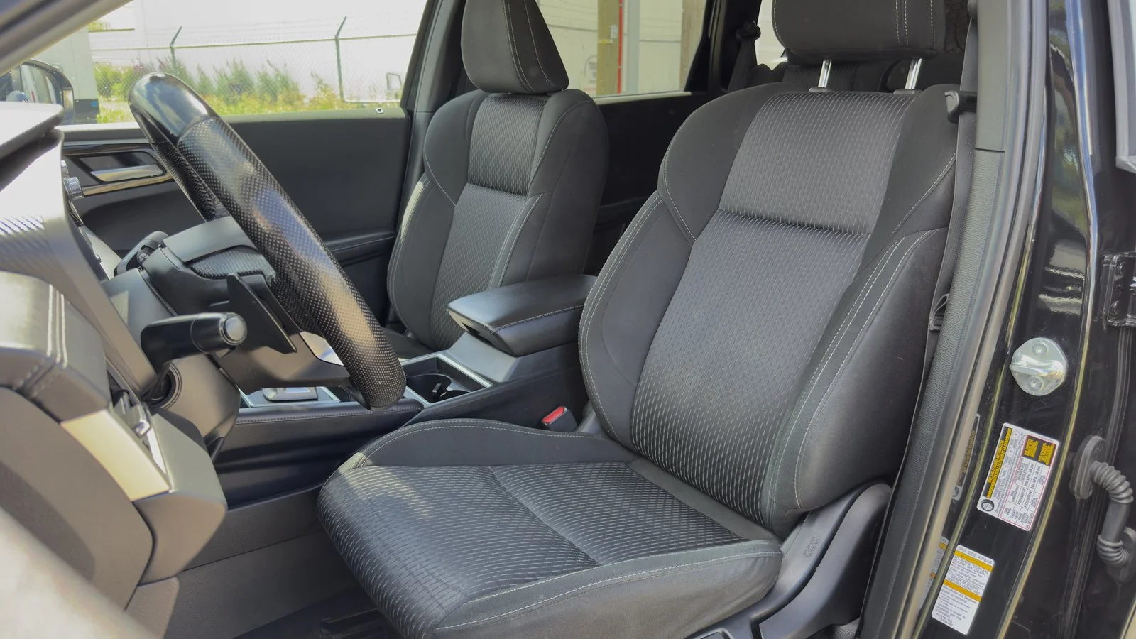 2023 Mitsubishi Outlander PHEV ES used SUV thumbnail 14