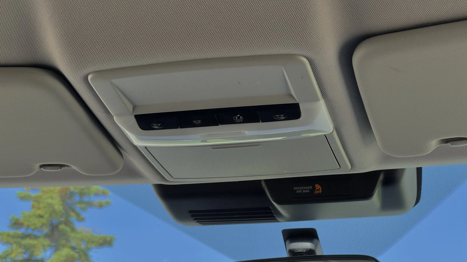 2023 Mitsubishi Outlander PHEV ES used SUV thumbnail 24