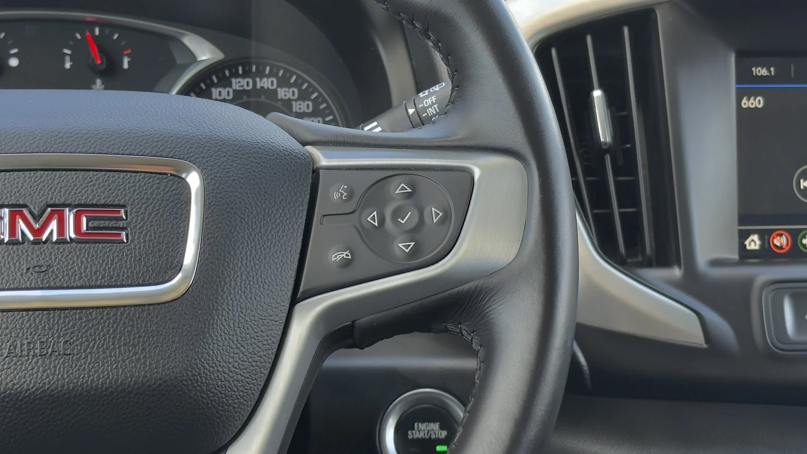 2019 GMC Terrain SLE used SUV thumbnail 23